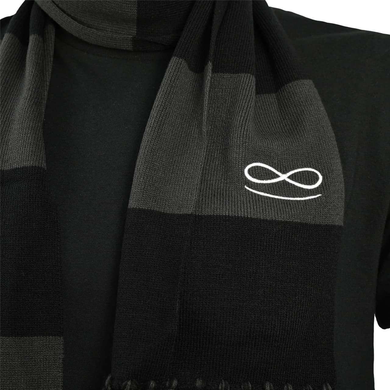 Dream November MEMBERS ONLY Smile Forever Knitted Scarf - Image 3